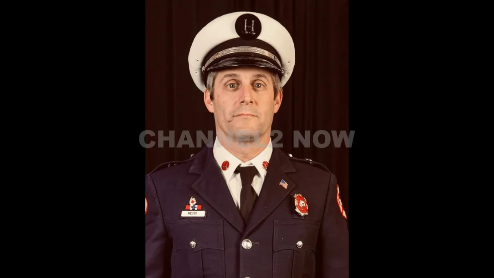 Chicago Fire Captain Dies in Tragic Roof Collapse While Saving Lives in West Side Blaze