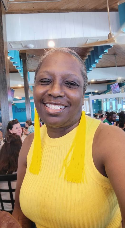 “Traci’s Tragic Loss: Mother Fatally Shot by Son in Domestic Dispute, Brother Responds with Deadly Force”